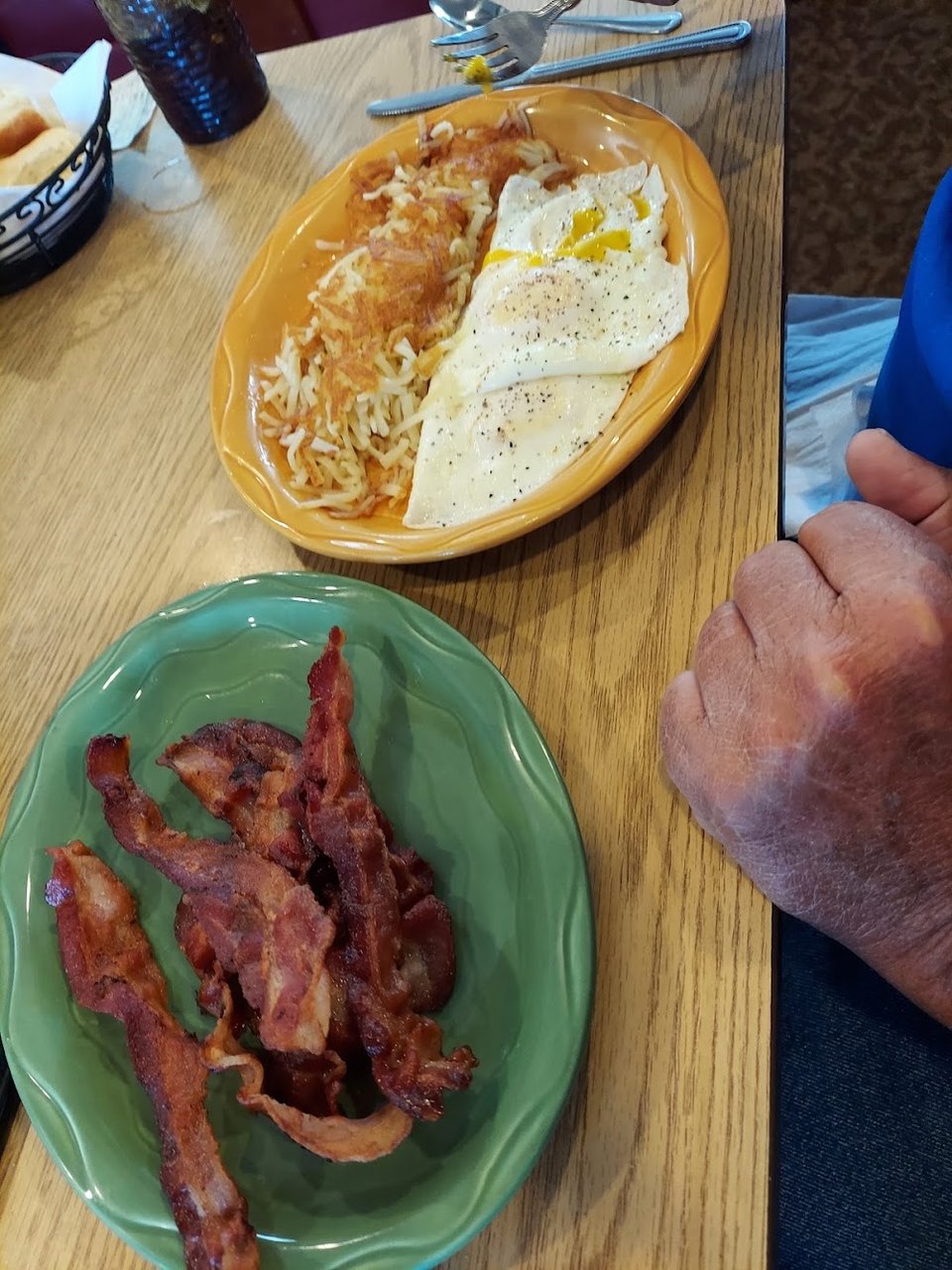 Hashbrowns Fried Eggs Bacon